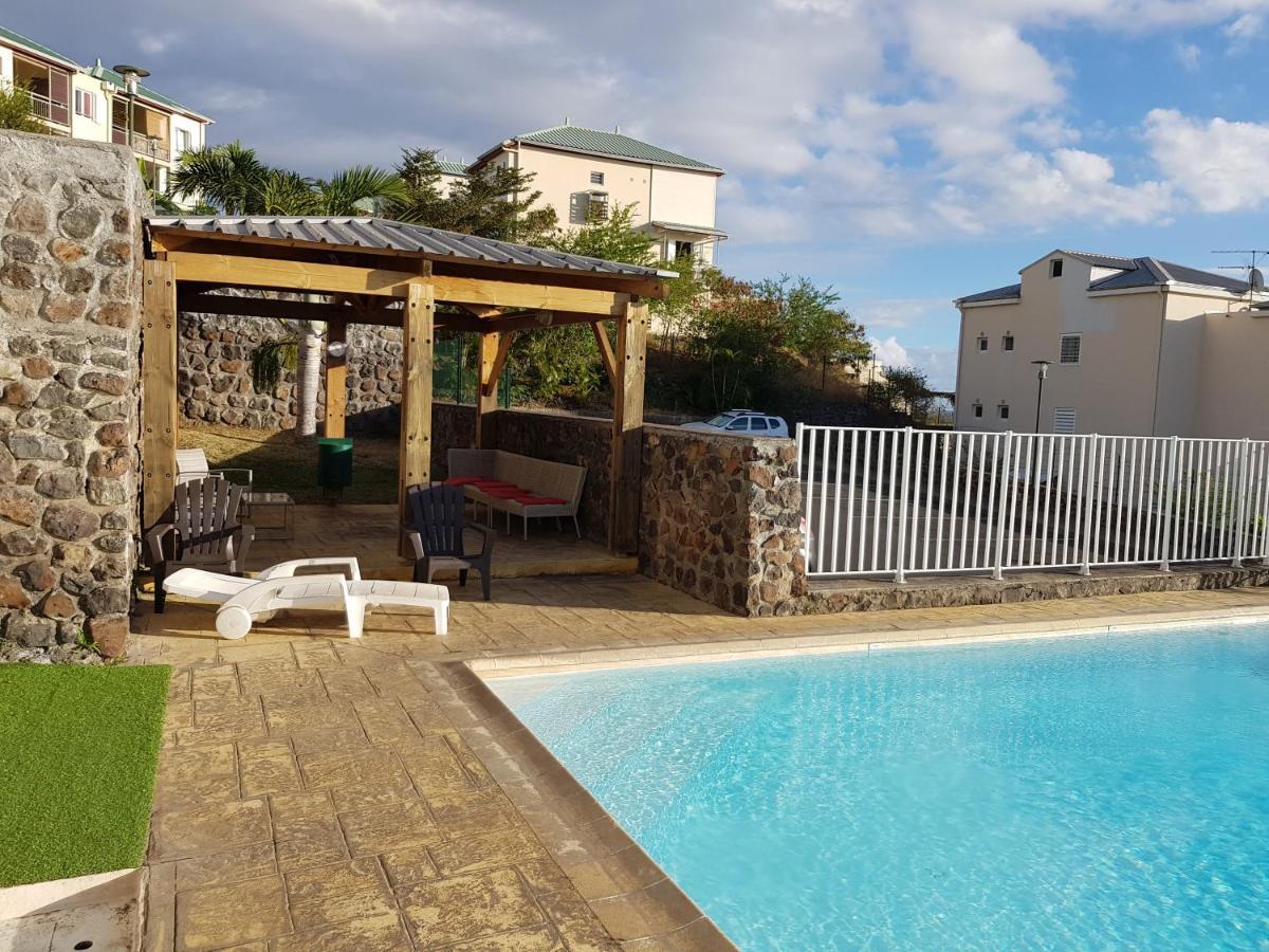 Eden Appartement, T2 49m2, 4 pers vue mer, piscine Saint-Gilles-les-Bains Exterior foto
